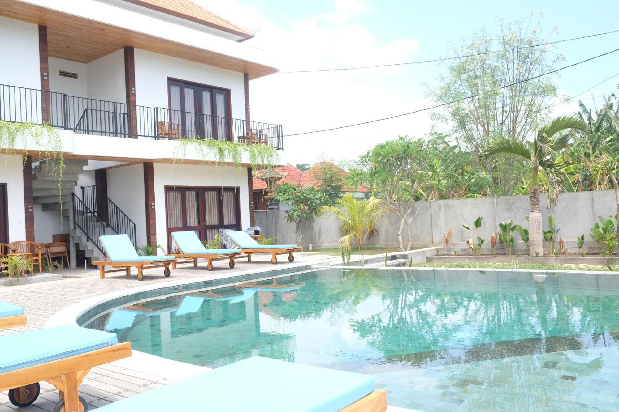 Dipenida Bali Hotel Batununggul Exterior foto