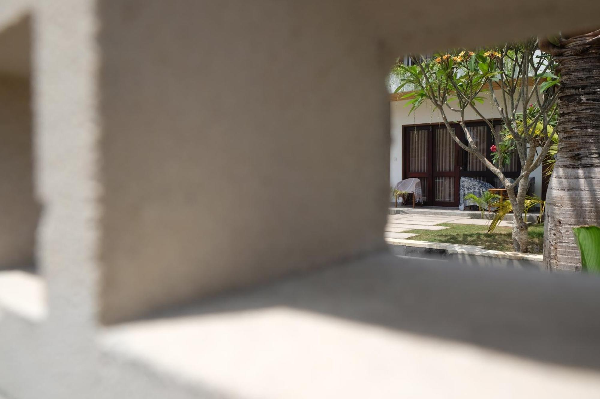 Dipenida Bali Hotel Batununggul Exterior foto