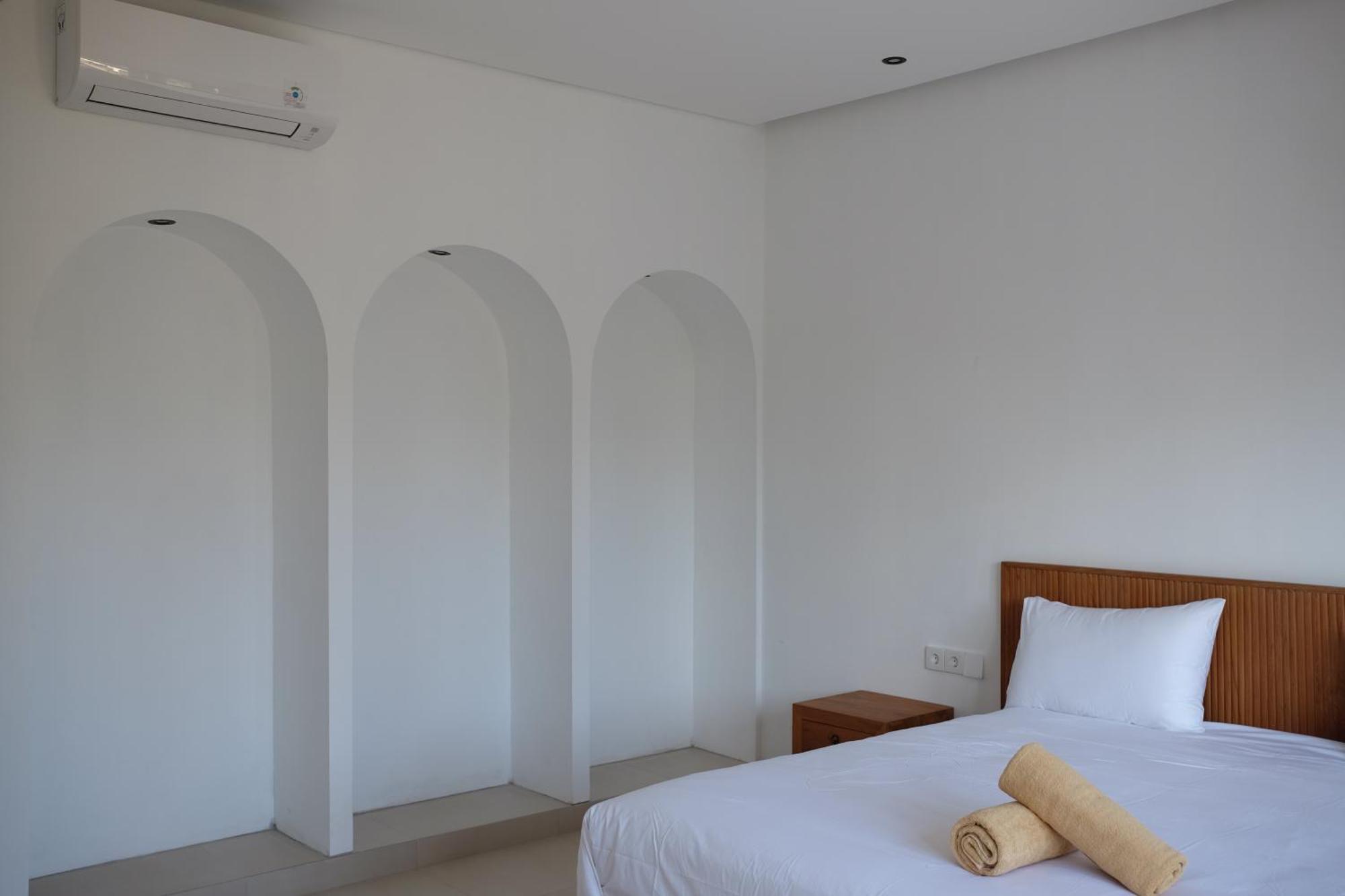 Dipenida Bali Hotel Batununggul Exterior foto